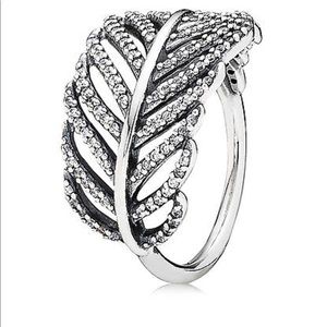 Original Pandora Feather Ring